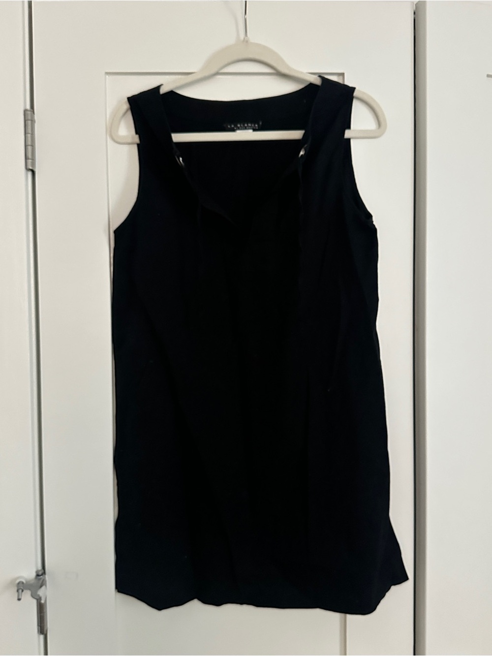 La Blanca Black Sleeveless Mini Shift Dress